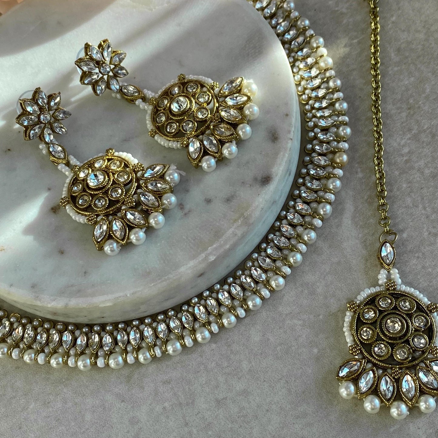 Pearl Thin Necklace Set Earring/ Tikka/ Tikli/ Indian/ Pakistani/Fashion Jewellery/ Gift for Women/ Antique Gold with Clear Zircon Crystal