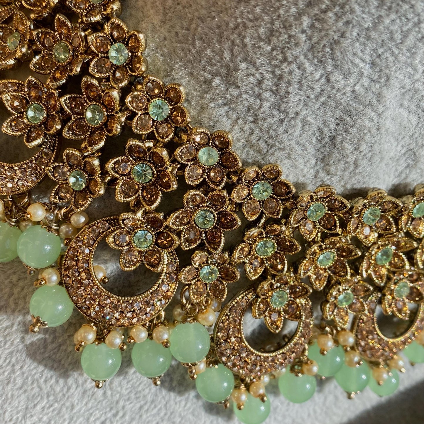 Mint Antique Gold Rhinestone Bridal Necklace Set Jhumka Chain Earring Tikka Bollywood Indian Pakistani Fashion Jewellery High Quality SALE