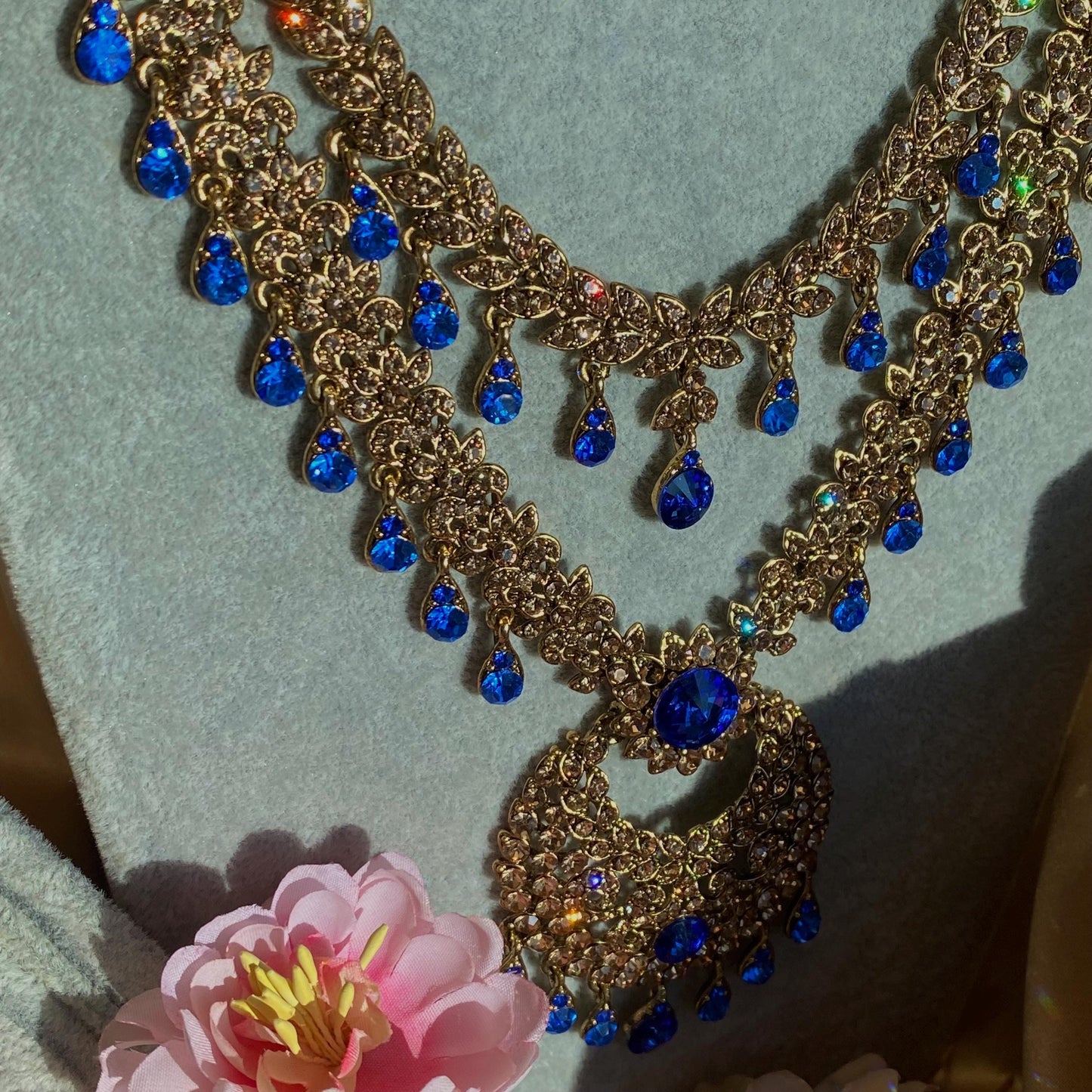 Blue Antique Gold Rhinestone Full Bridal Necklace Mala Earring Tikka Jhumar Mathapatti Nose Ring Hand Harness High Quality Sale Asian