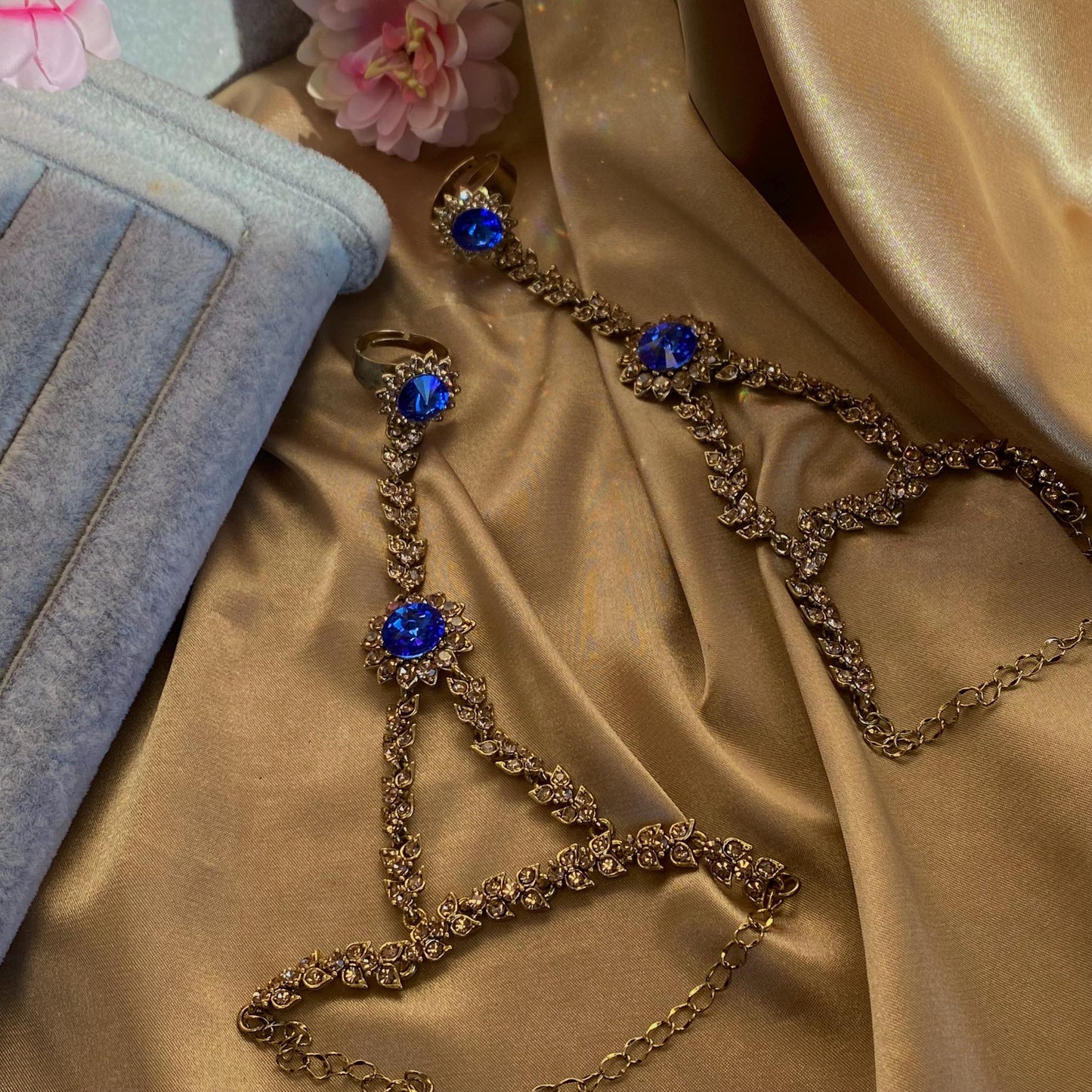 Blue Antique Gold Rhinestone Full Bridal Necklace Mala Earring Tikka Jhumar Mathapatti Nose Ring Hand Harness High Quality Sale Asian