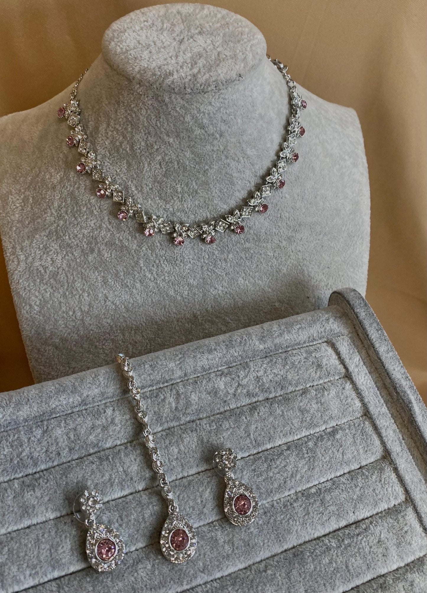 Pink & Silver Elegant Indian Necklace Set/Pink Necklace Set/ Pink Jewellery/ Fashion Jewellery/ Necklace set