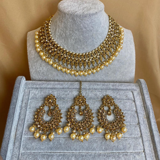 Golden Necklace Set/ Gold Necklaces/Gold Earrings/ Gold Tikka/ Indian/ Pakistani/Fashion Jewellery/ Gift for Women