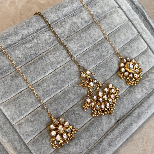 Kundan Tikka/ Tikli/ Indian/ Pakistani Fashion Jewellery/Maang Tikkas