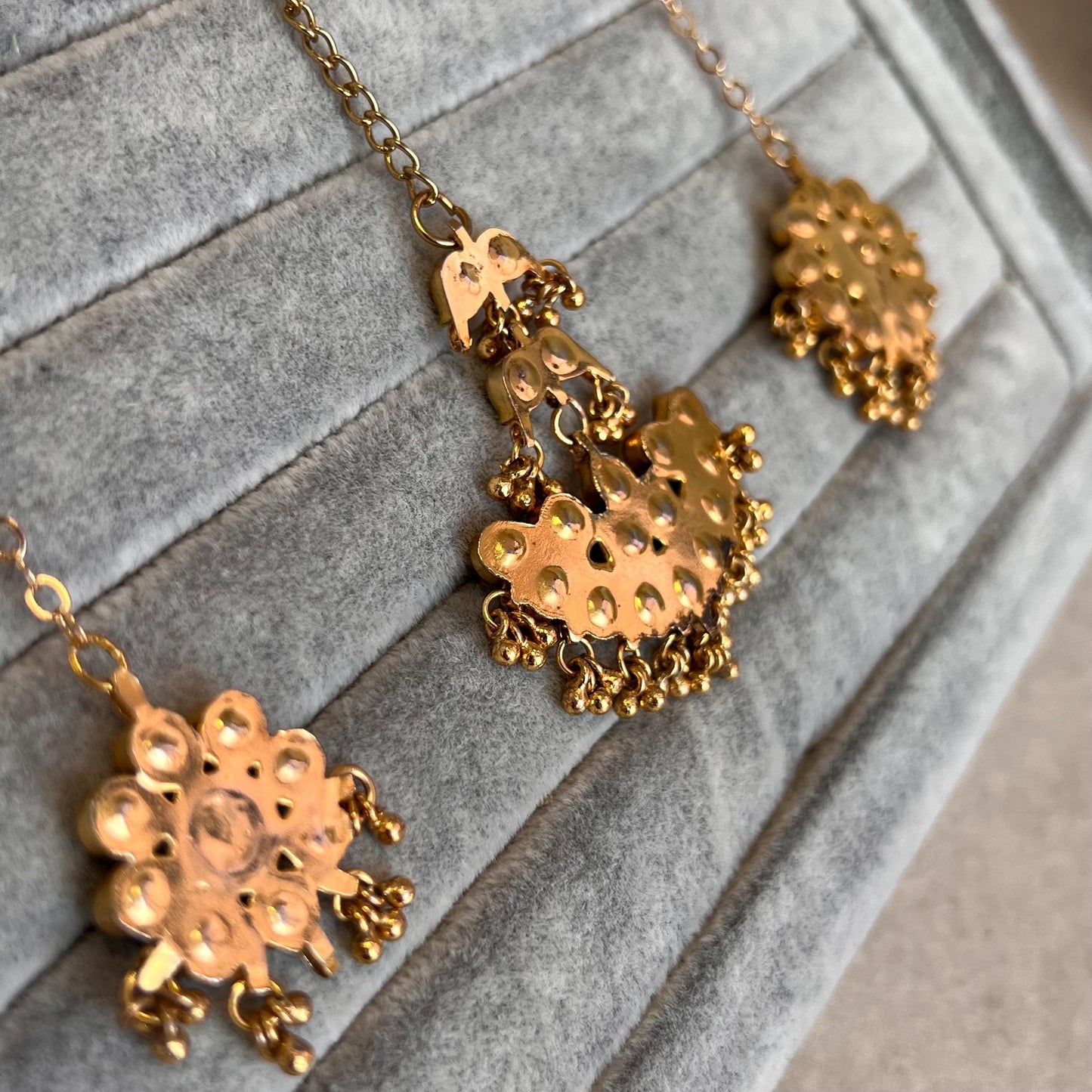 Kundan Tikka/ Tikli/ Indian/ Pakistani Fashion Jewellery/Maang Tikkas