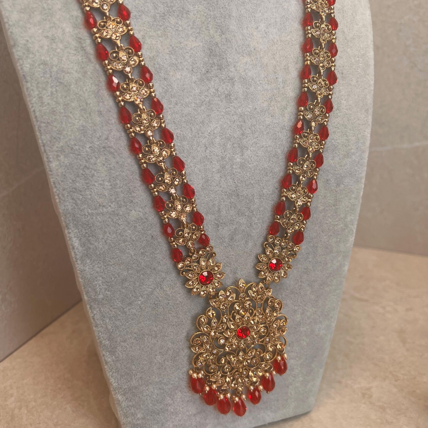 Bridal Red/Golden Long Mala/ Haar/ Long Necklace Set Earring Tikka / Unique Style/ Indian/ Pakistani/Fashion Jewellery/ Gift for her