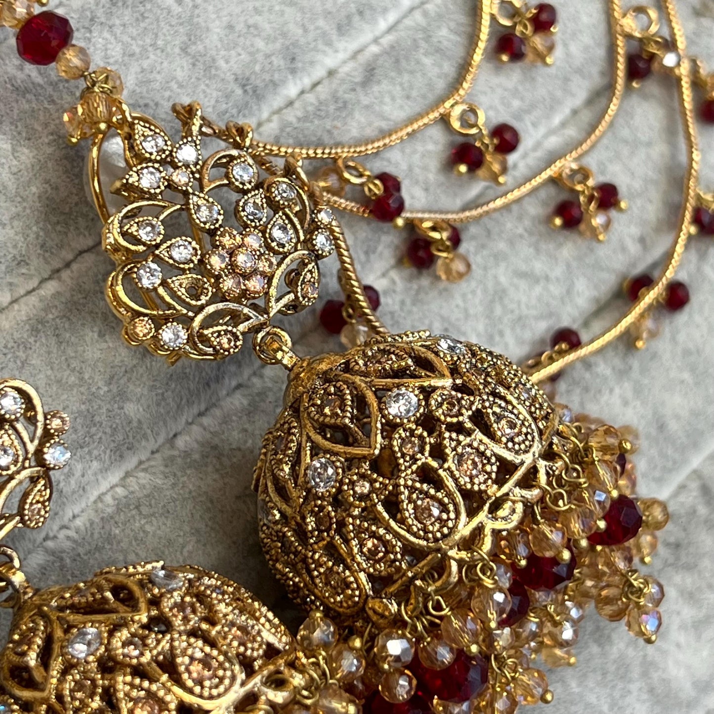 Beautiful Maroon Antique Gold Base Champagne Clear Zircon Gems Bridal Choker Set Chain Jhumka Earring, Tikka, Large Jhumar Indian Pakistani