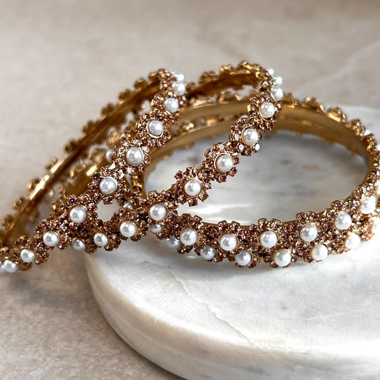 Antique Gold Golden Rhinestone Daisy Pearl Bangles set of 4 High Quality Gift for her Indian Pakistani Bracelet