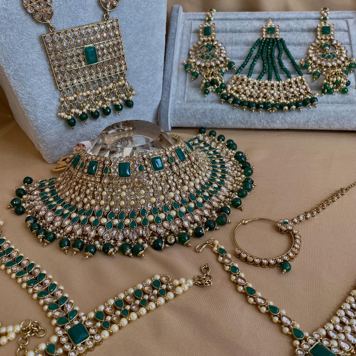 Green Choker Necklace Bridal Set ,Antique gold with Champagne Crystals- Indian/ Pakistani Style/Bridal set/Wedding/Jhumka Earring Tikka