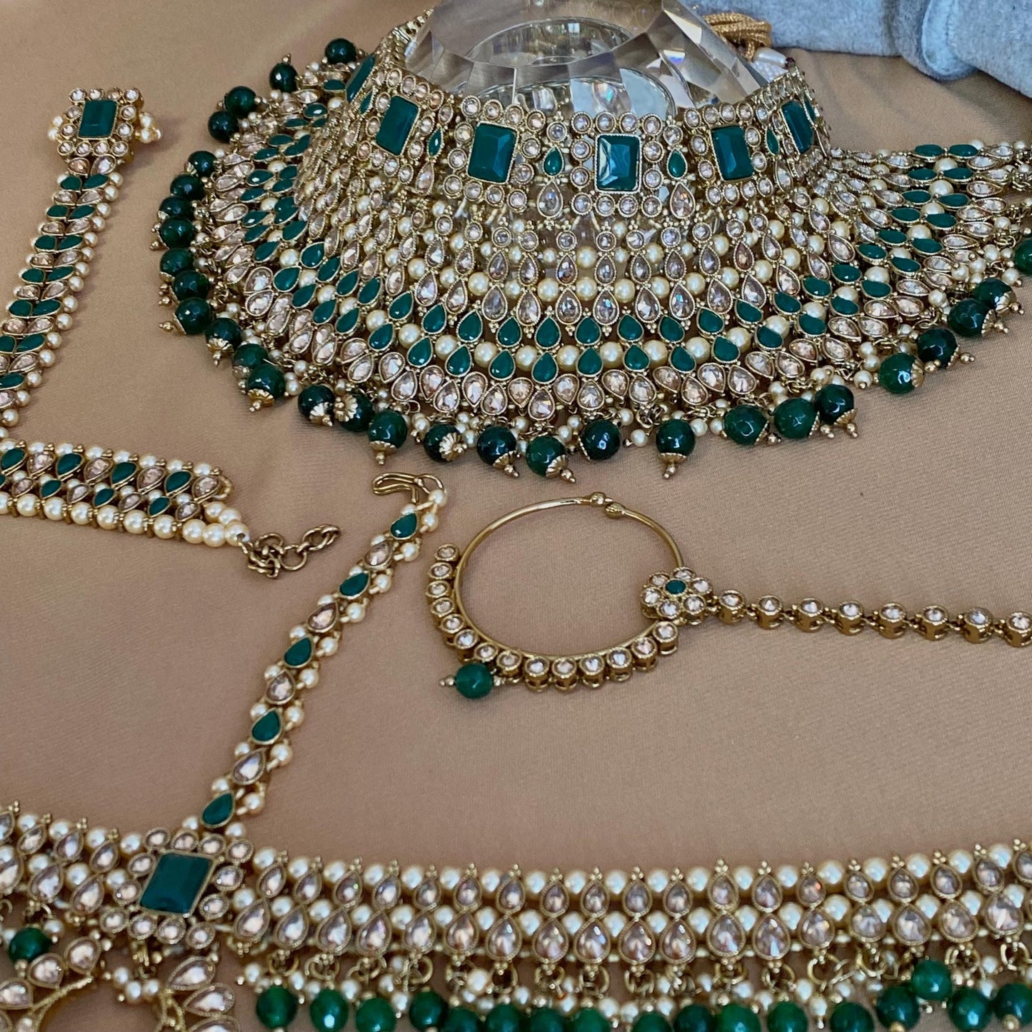 Green Choker Necklace Bridal Set ,Antique gold with Champagne Crystals- Indian/ Pakistani Style/Bridal set/Wedding/Jhumka Earring Tikka