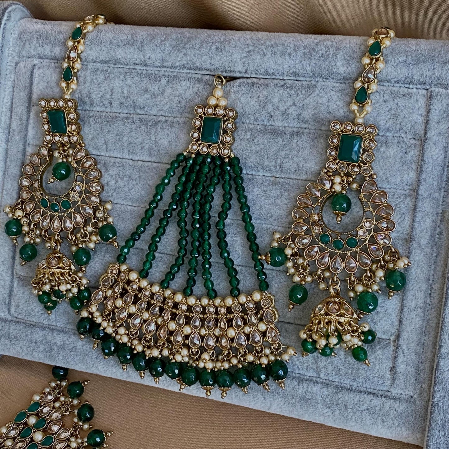 Green Choker Necklace Bridal Set ,Antique gold with Champagne Crystals- Indian/ Pakistani Style/Bridal set/Wedding/Jhumka Earring Tikka