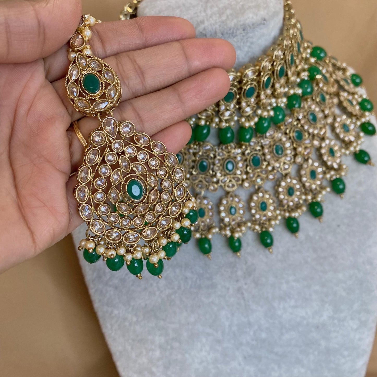 Green Bridal Choker Necklace Bridal Set/Green Jhumar/Green Jhumka Earrings/Pakistani Style/Bridal set/Wedding/Green Bridal Jewellery