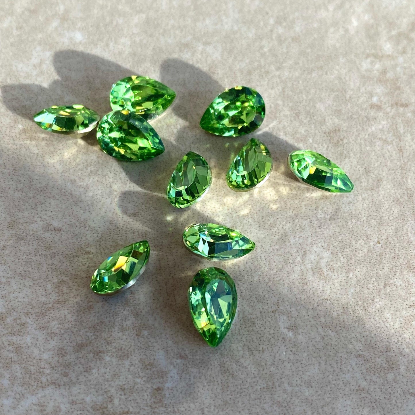 Gem Stones Plastic Jewellery Making High Quality Multicolour Fashion Design Jewellery Tear Drop Stones Arts Craft Project