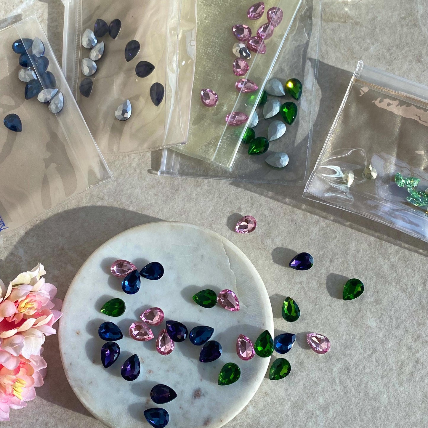Gem Stones Plastic Jewellery Making High Quality Multicolour Fashion Design Jewellery Tear Drop Stones Arts Craft Project