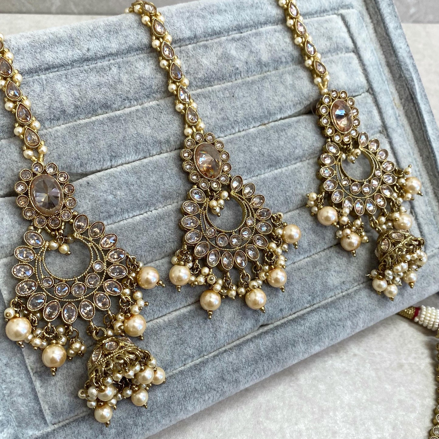 Pearl Gold Necklace Bridal Set Antique gold Champagne Crystals Jhumka Earring Tikka Jhumar Nose Ring Indian Pakistani Punjabi Style Wedding