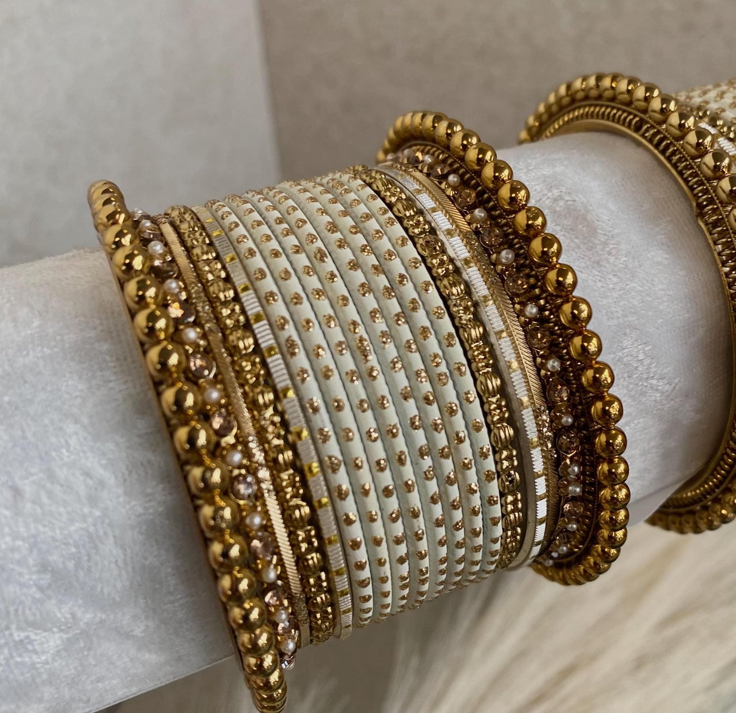 Cream Small Indian Bangle Set/White Bangle Set/Gold Ball Bangles/Off White Churis/Off White Churi Sets/Indian Bangles/Cream Bangles