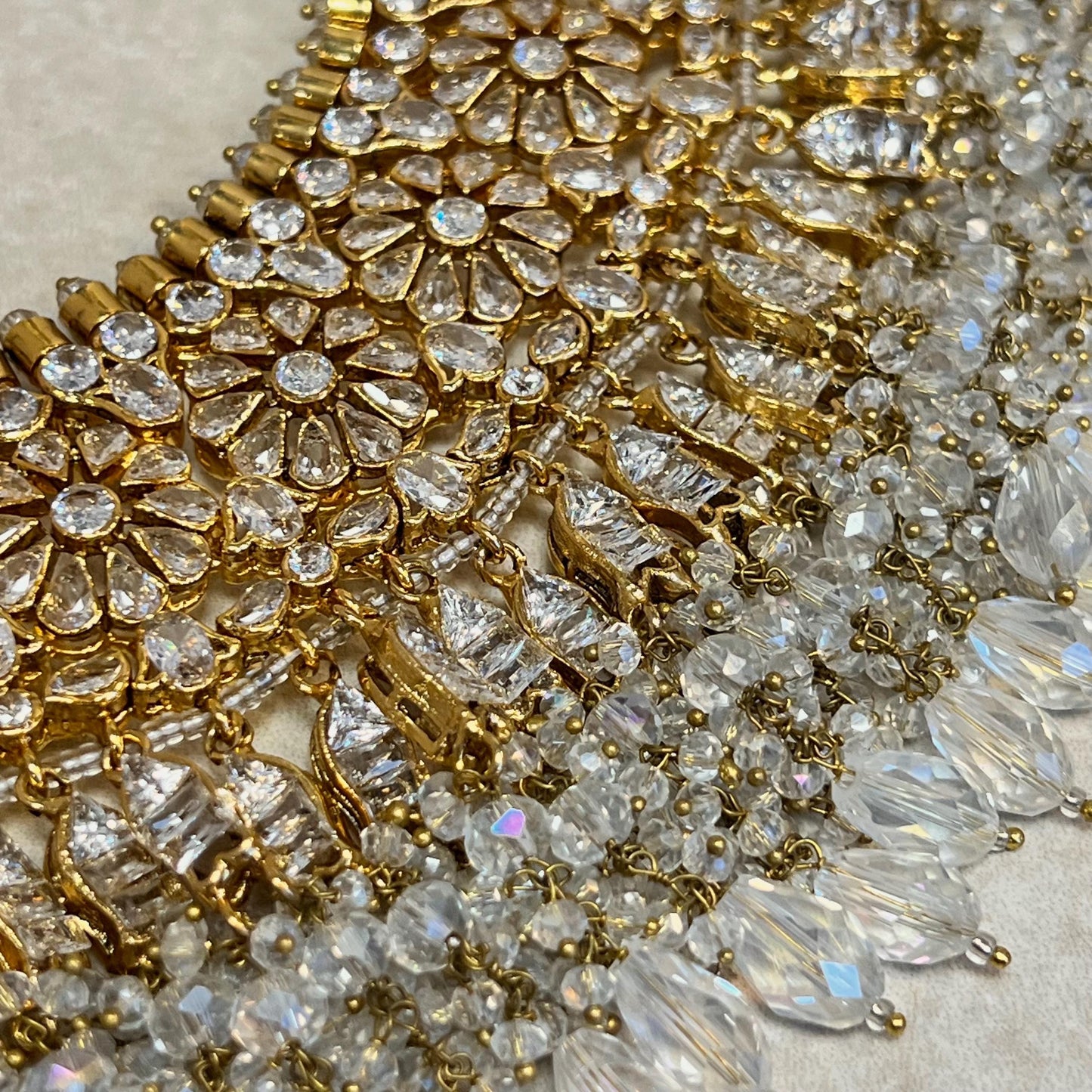 Luxury Gold Plated Clear Crystal Bridal Necklace Jhumka Earring Tikka Jhumar Pakistani Indian Bollywood High Quality 4 Piece SALE