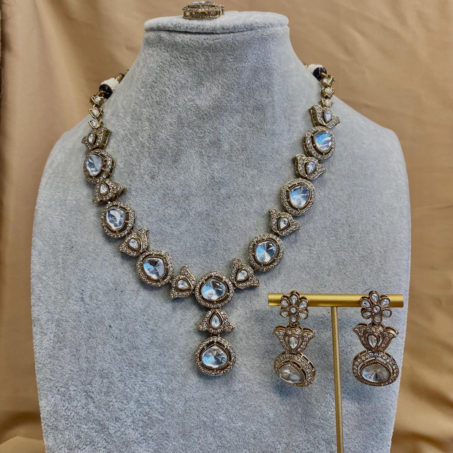 Clear Faux Kundan with Earrings and Tikka/ Unique Style/ Indian/ Pakistani/Fashion Jewellery/ Gift for Women