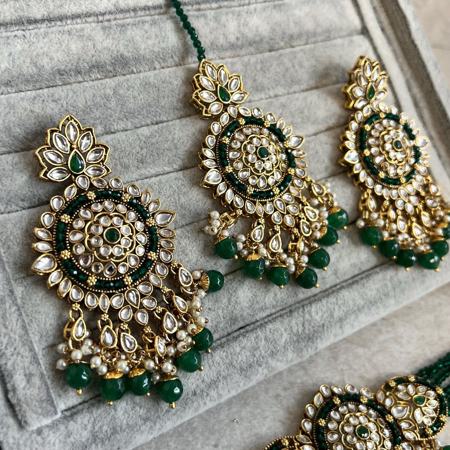 Green Large Faux Kundan Choker Set Earring/ Tikka High Quality Bright Gold Emerald Green Indian Pakistani Bollywood Fashion Jewellery Gift
