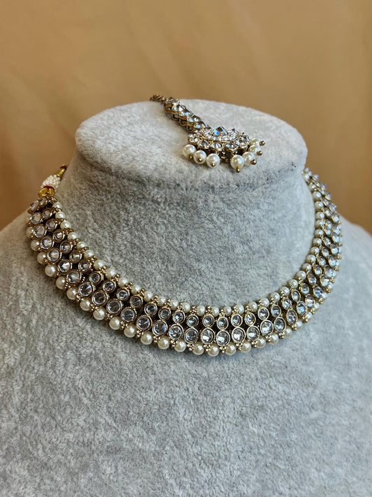 Small Pearl Choker With Tikka/Clear Choker Set/Clear Choker/Unique Style/ Indian/ Pakistani/Fashion Jewellery/ Gift for Women
