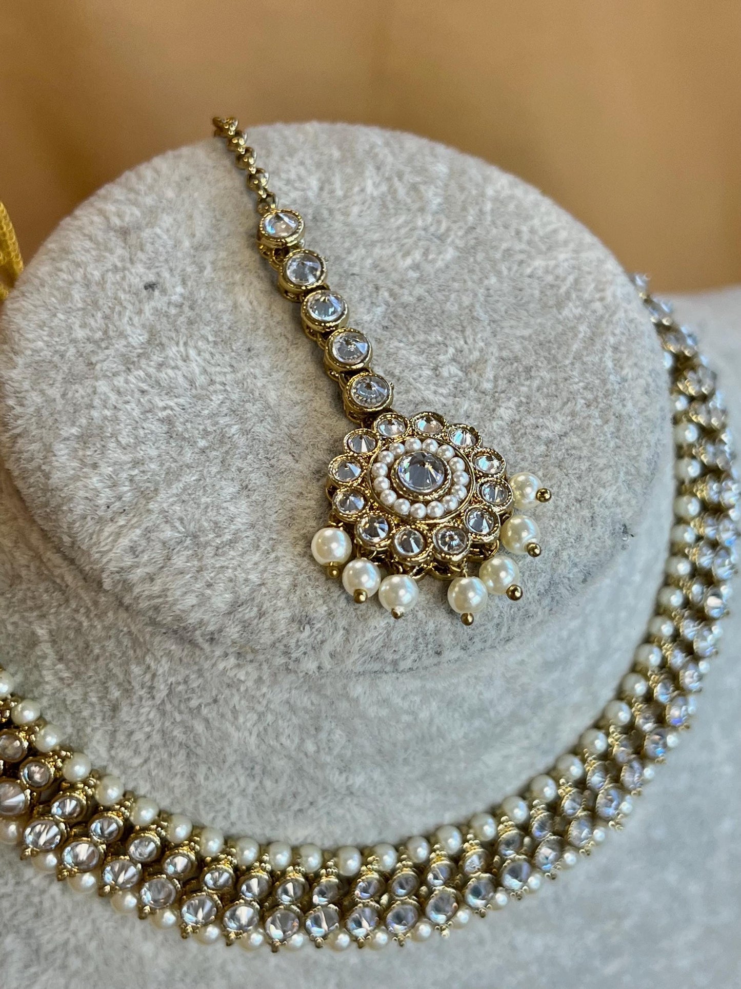 Small Pearl Choker With Tikka/Clear Choker Set/Clear Choker/Unique Style/ Indian/ Pakistani/Fashion Jewellery/ Gift for Women