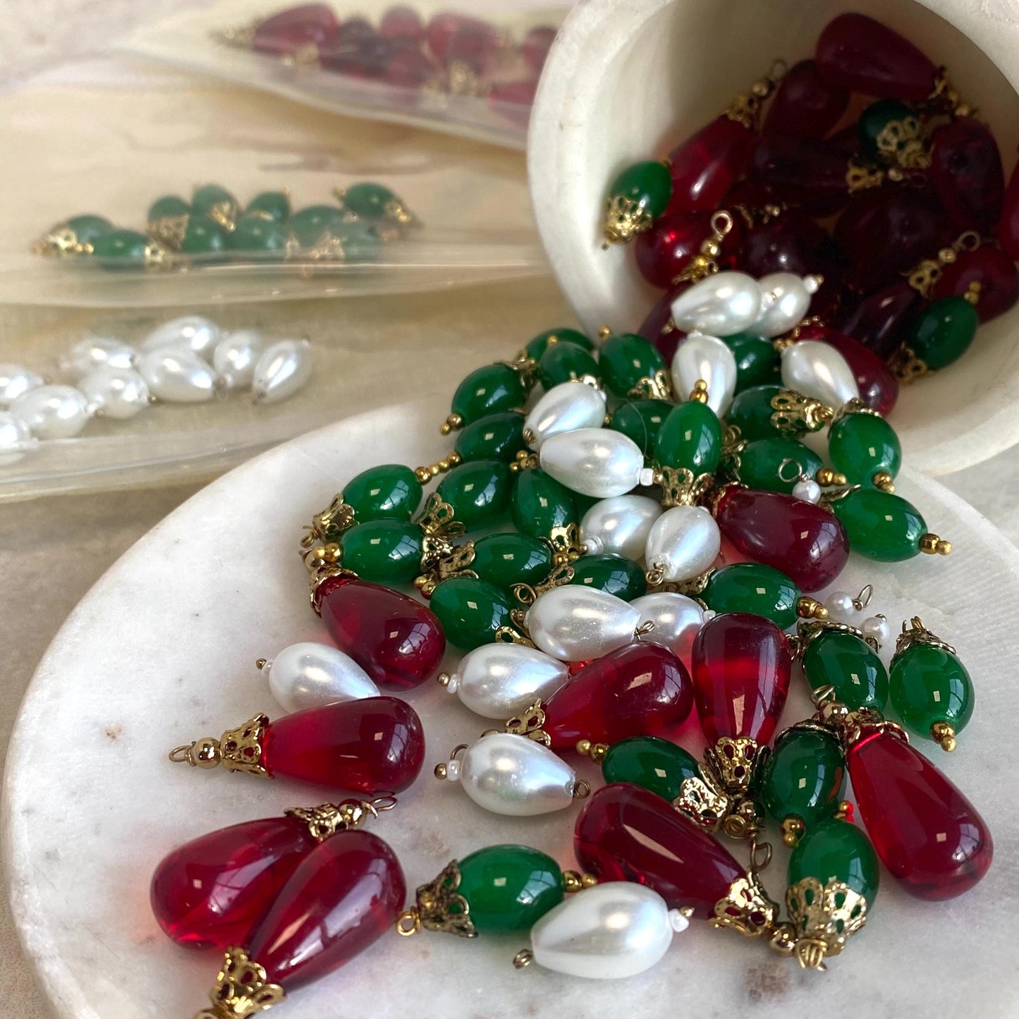 Glass beads with Cap Jewellery Making High Quality Multicolour Fashion Design Jewellery Tear Drop Stones Arts Craft Project