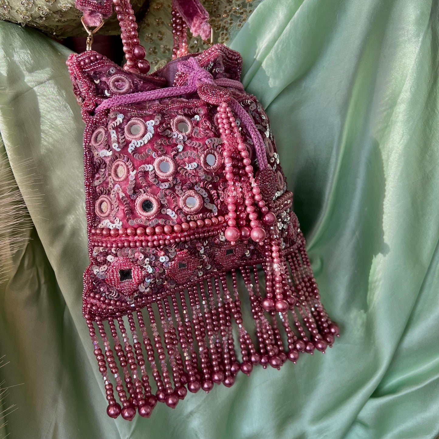 Mauve Mirror Beaded Tasseled Potli Bags/Indian Handmade Traditional Phulkari Potli Bags/Modern Ethnic Mirror Work Potli Bags/White Bags